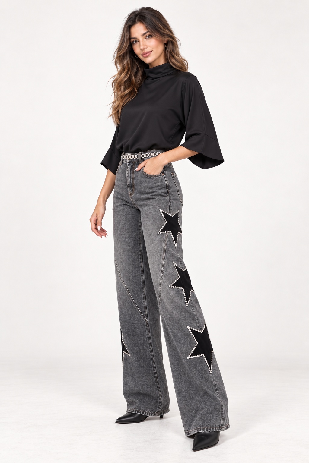 STAR EMBELLISHED JEANS
