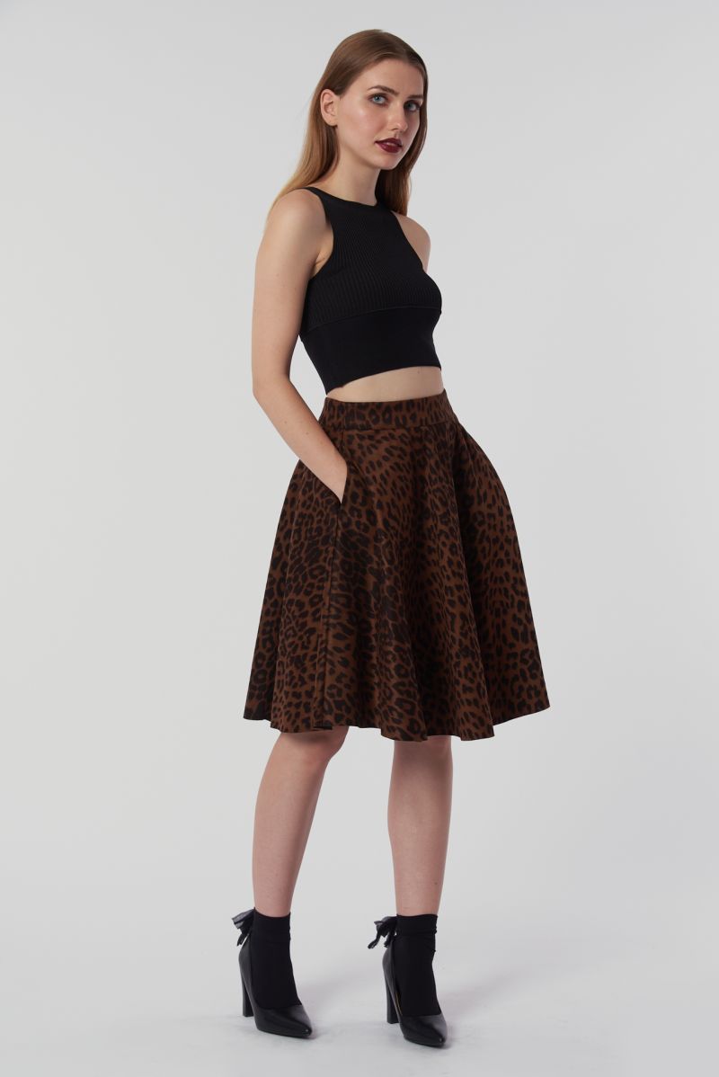 Φωτογραφία από Animal print φούστα