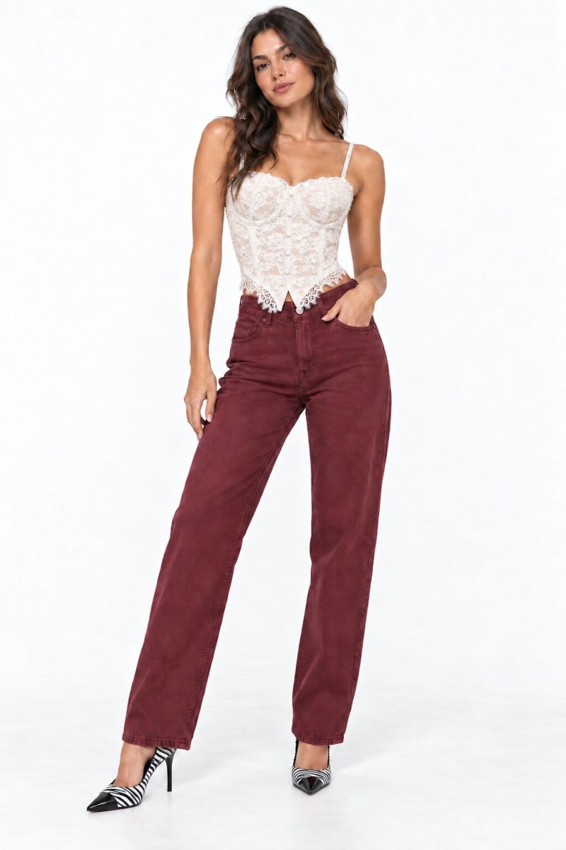 Φωτογραφία από STRAIGHT-LEG BURGUNDY DENIM