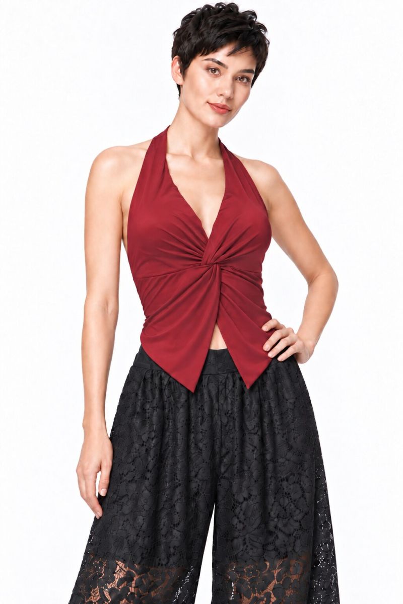 Φωτογραφία από HALTER TWIST TOP